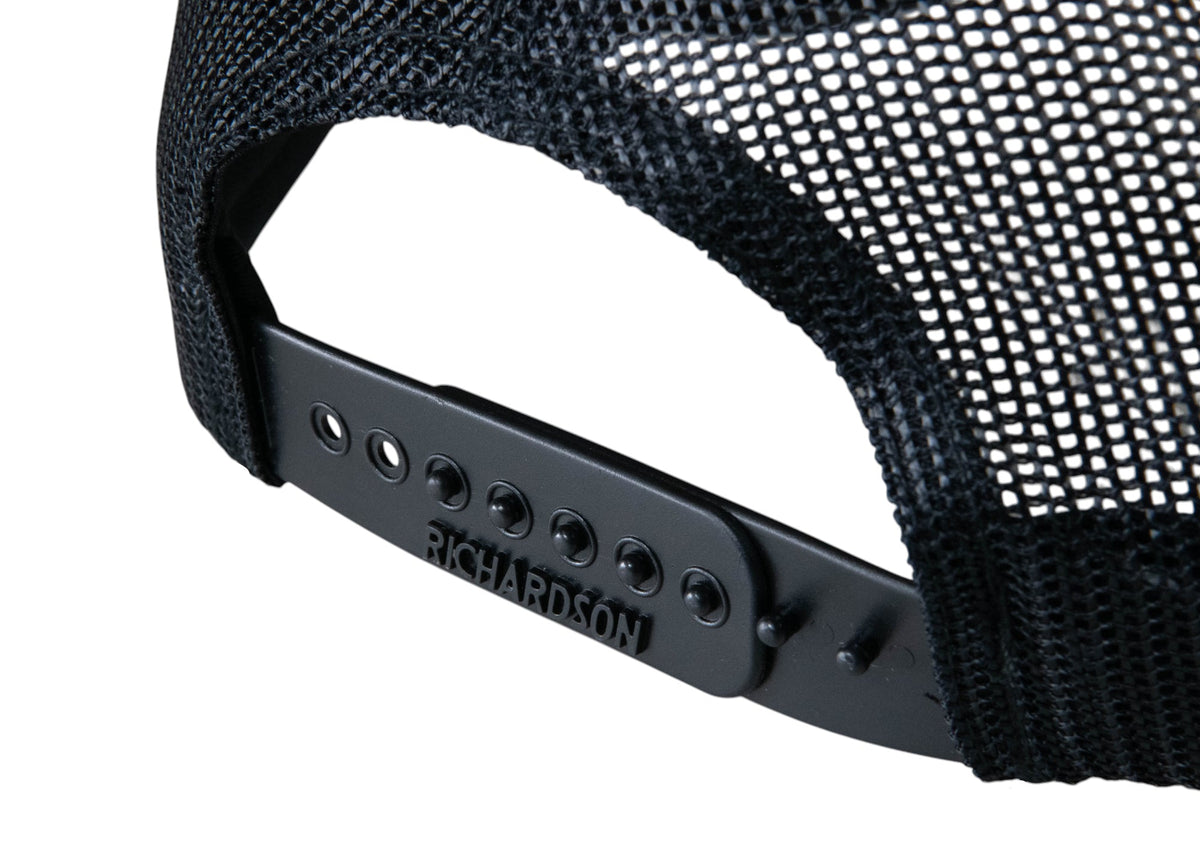 Calypso Flying M Trucker Hat XL - Motion Raceworks